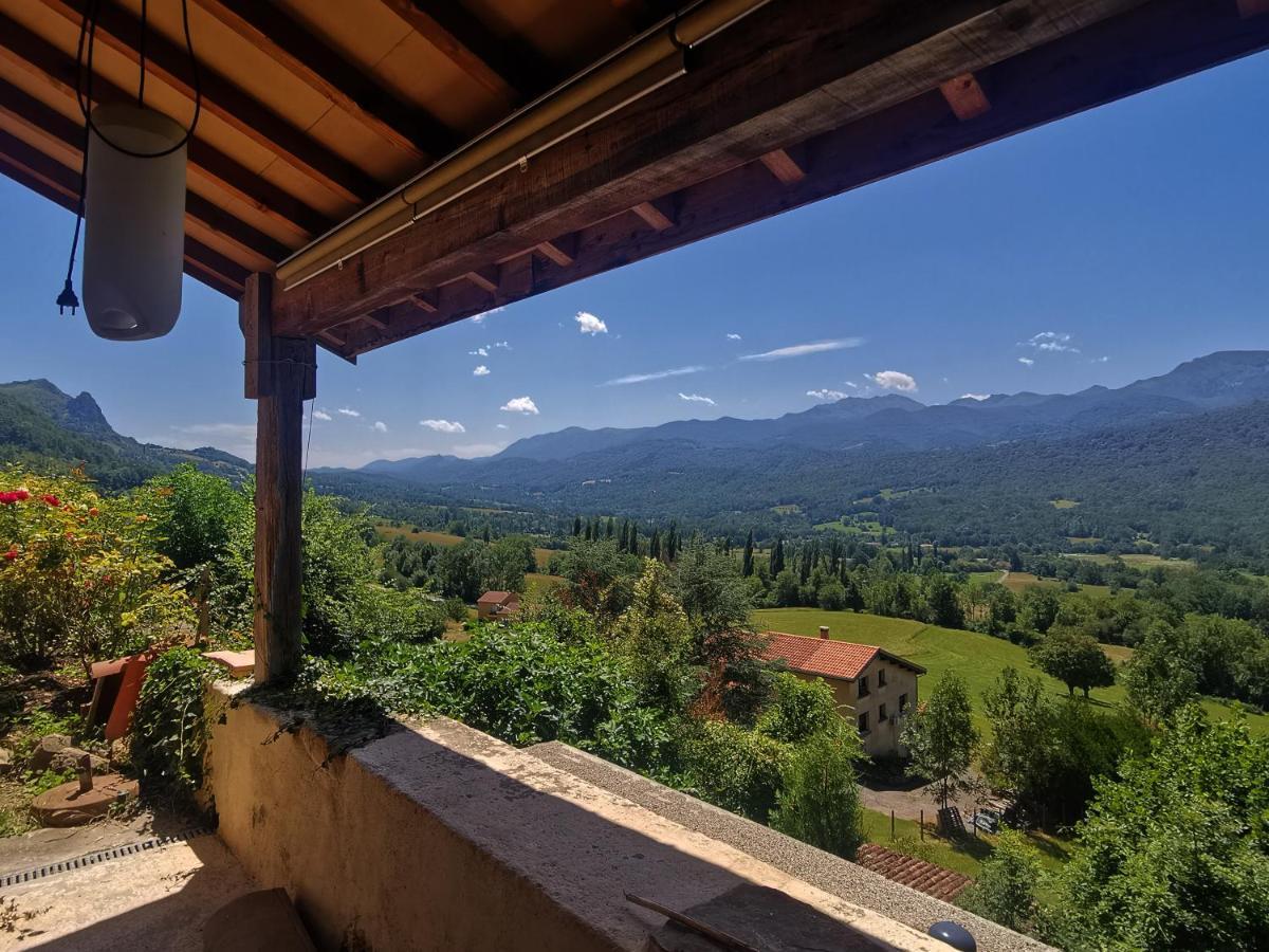 Le Clos Segur Leychert Luaran gambar
